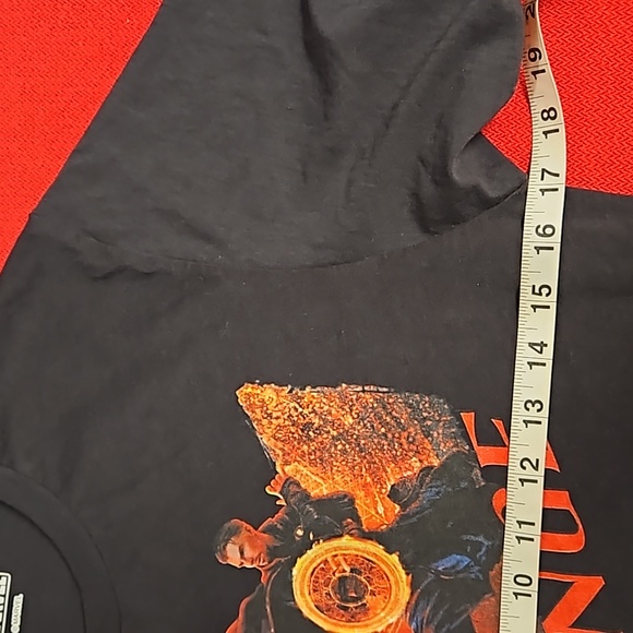 UNISEX Dr. Strange Marvel black short sleeve graphic tee Sz. Small EUC - Picture 3 of 6